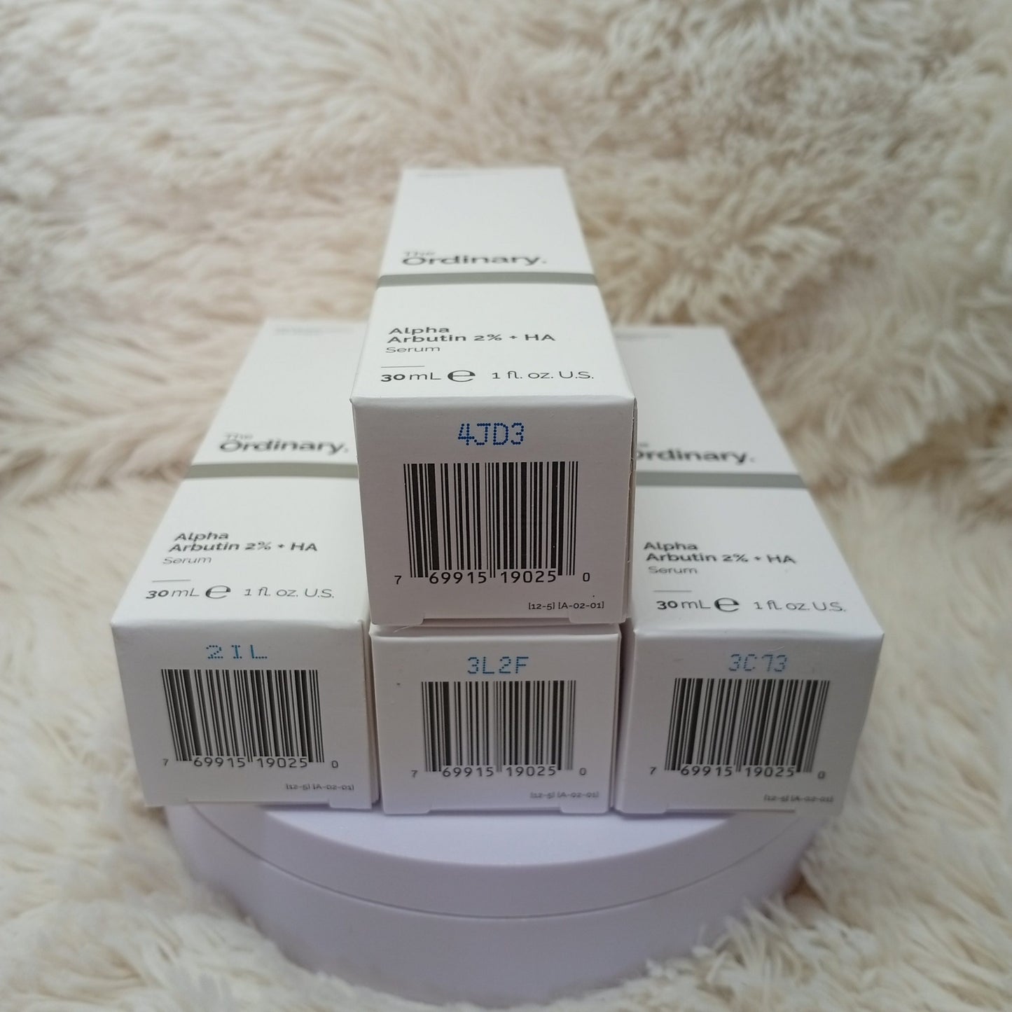 The Ordinary Alpha Arbutin 2% + Hyaluronic Acid Serum