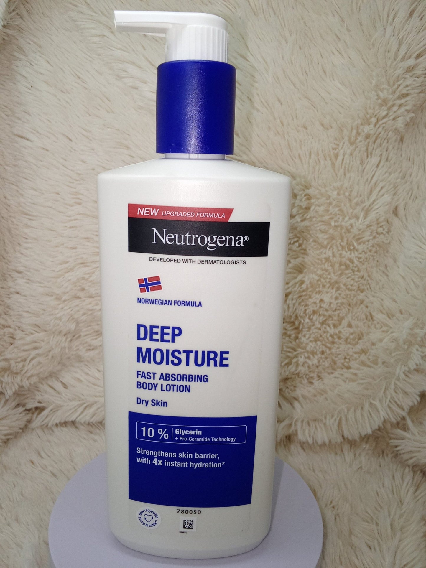 Neutrogena Norwegian Formula Deep Moisture Fast-Absorbing Body Lotion 400ml