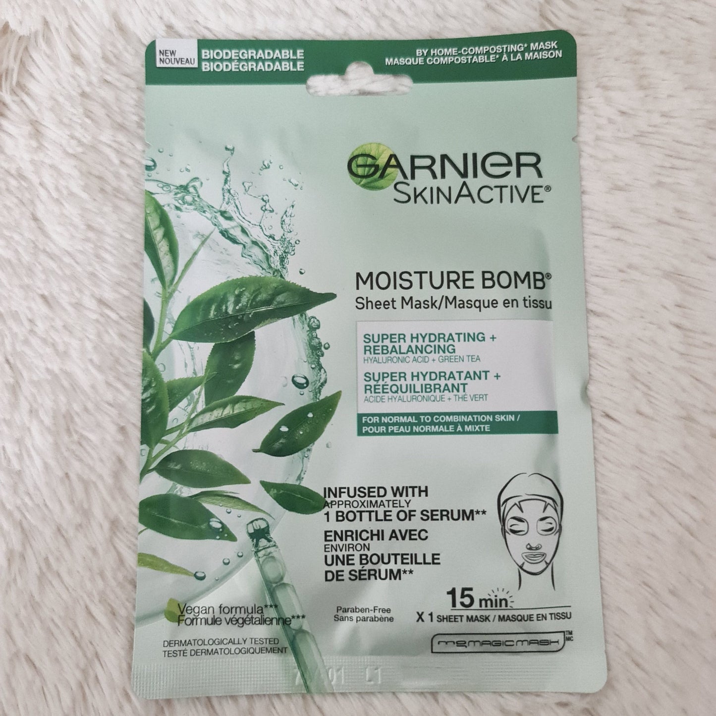 Garnier Moisture Bomb Green Tea Sheet Mask