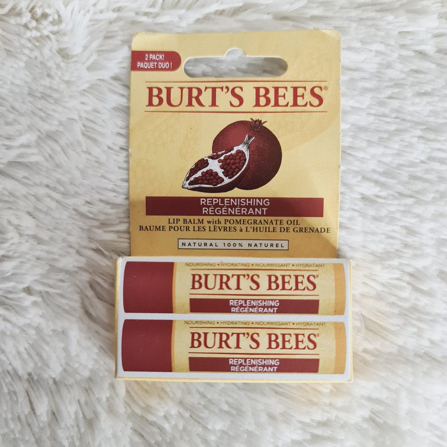 Burt’s Bees Moisturizing Lip Balm – Pomegranate (2 Tubes)