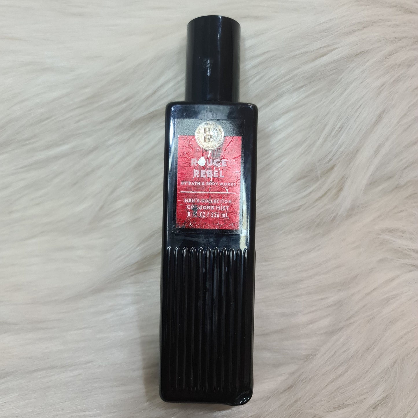 ( Discounted Product ) Bath and Body Works Rouge Rebel Men's Cologne Mist 236ml