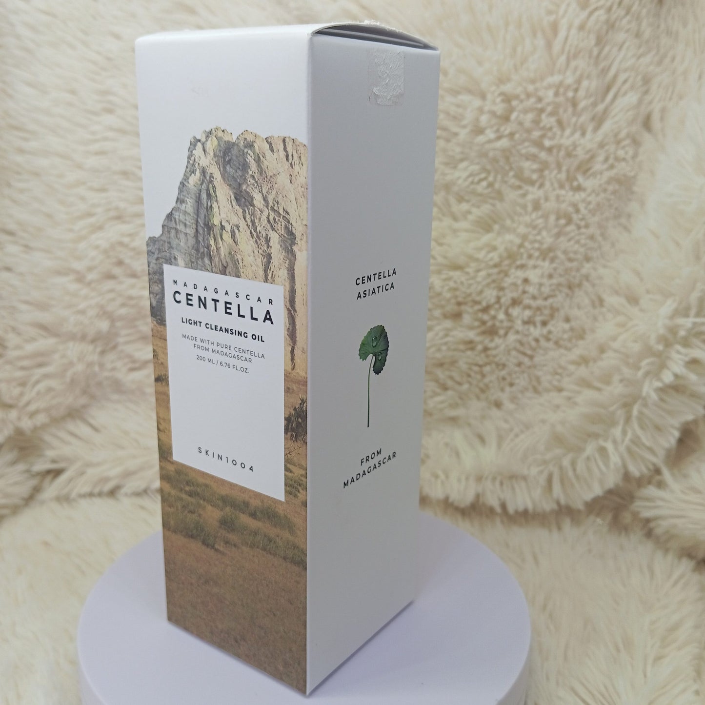 SKIN1004 Madagascar Centella Light Cleansing Oil