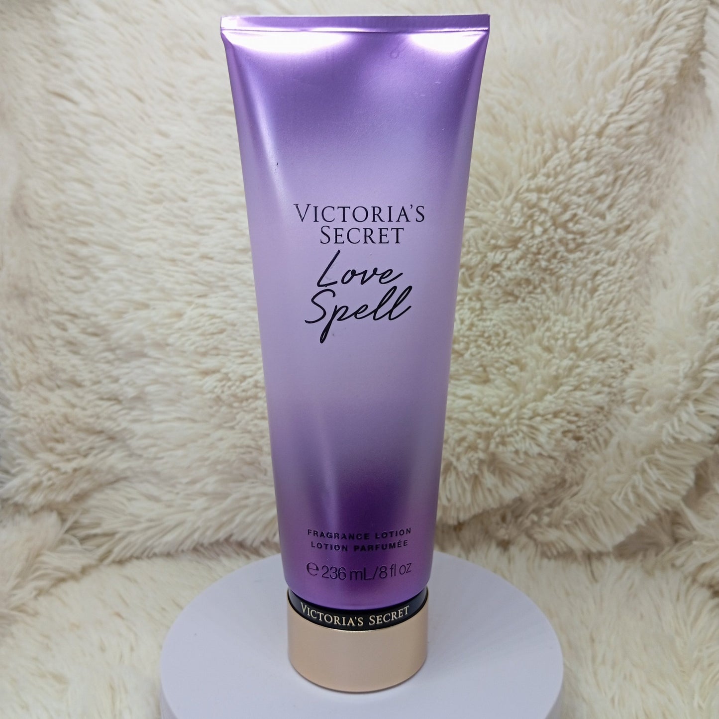 Victoria’s Secret Love Spell Body Lotion 236ml