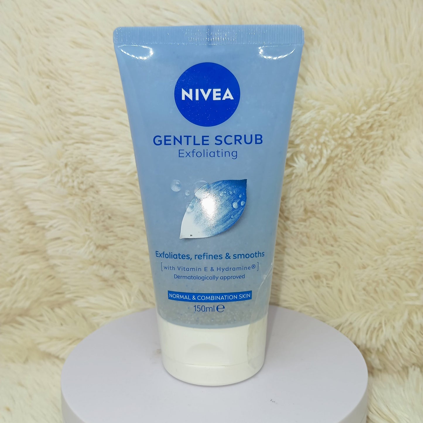 NIVEA Gentle Exfoliating Face Scrub 150ml