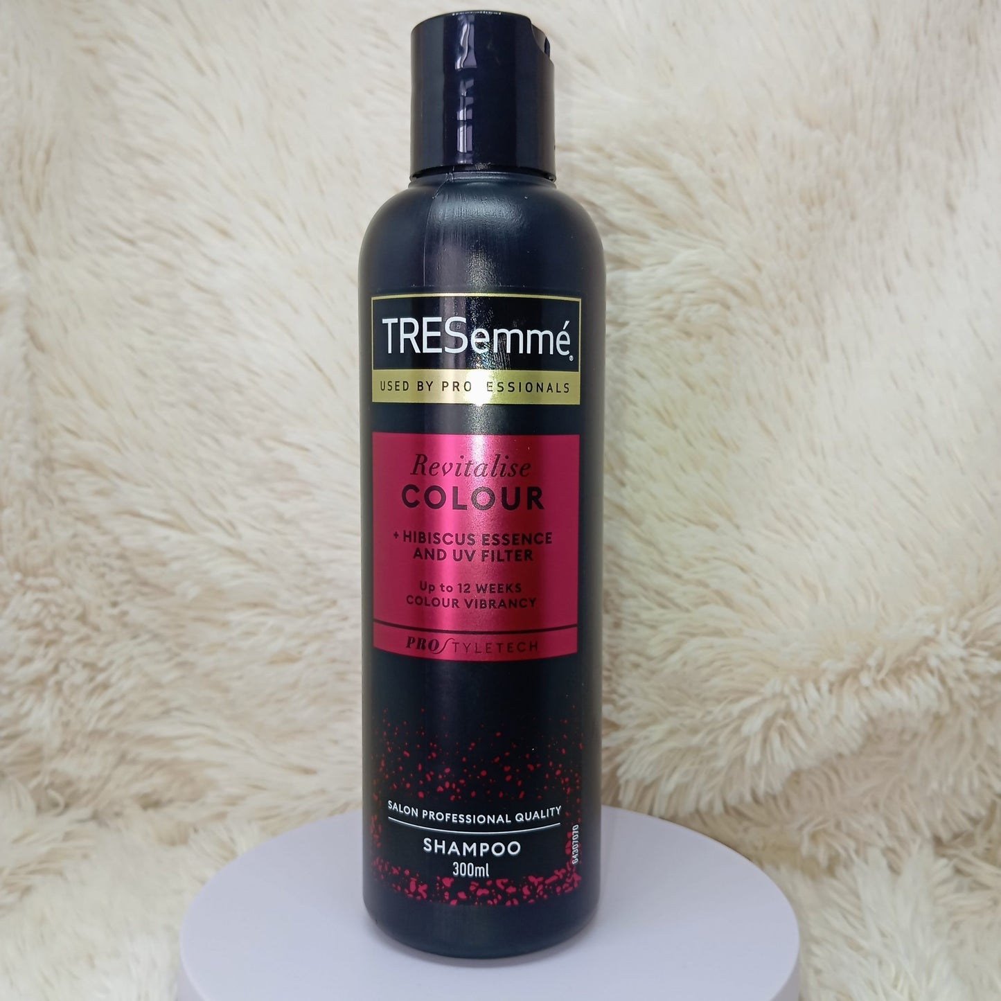 Tresemmé Revitalise Colour Shampoo 300ml