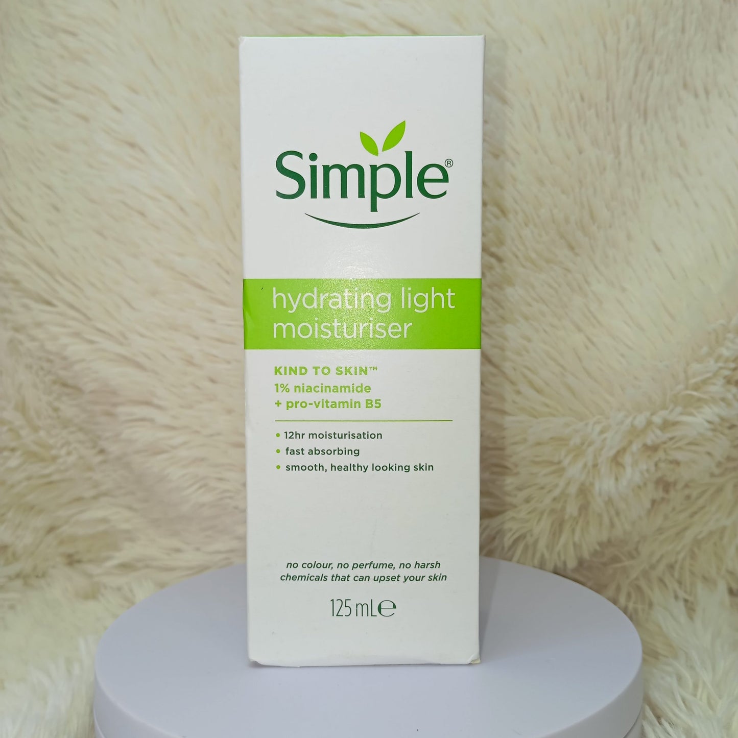 Simple Hydrating Light Moisturiser – 125ml