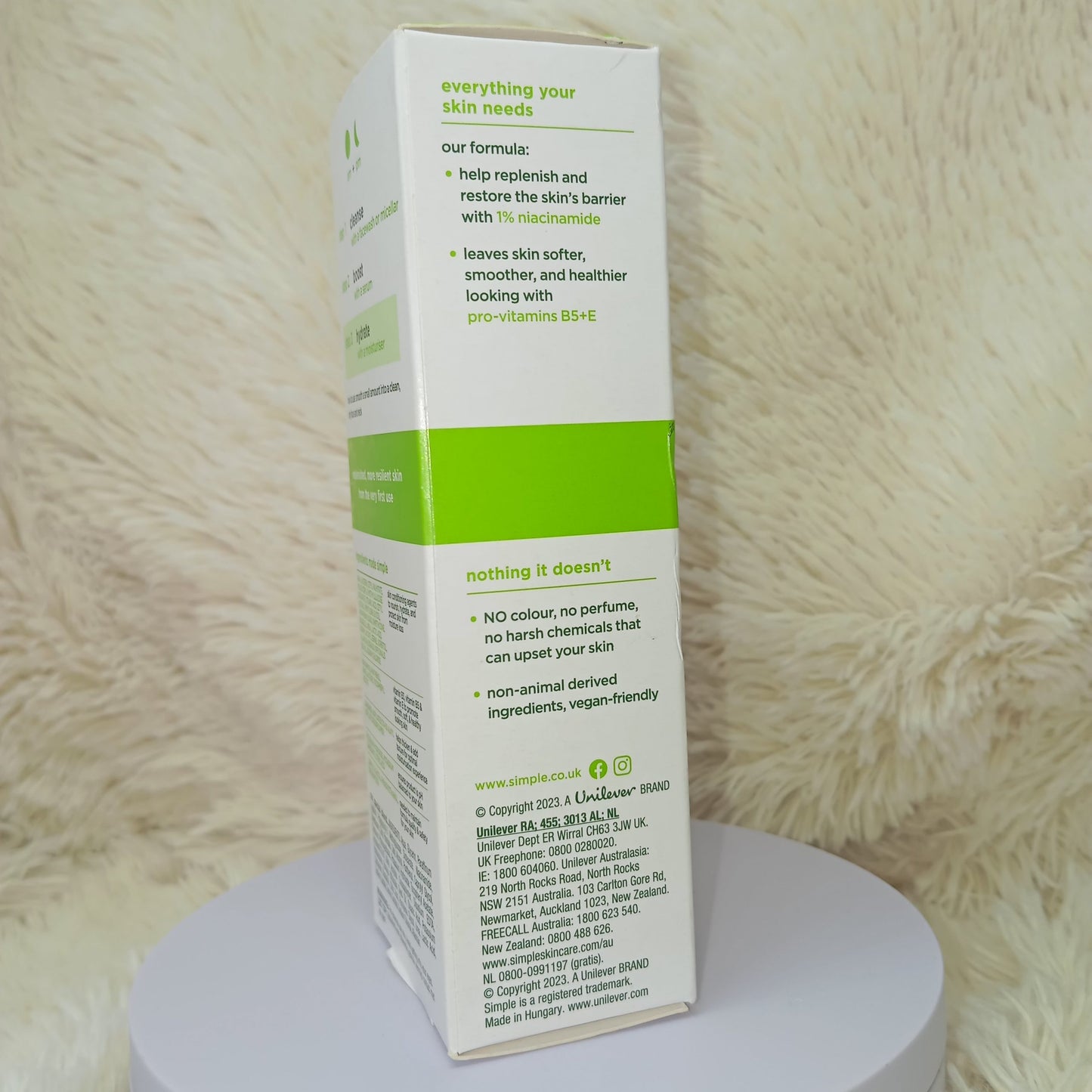 Simple Hydrating Light Moisturiser – 125ml