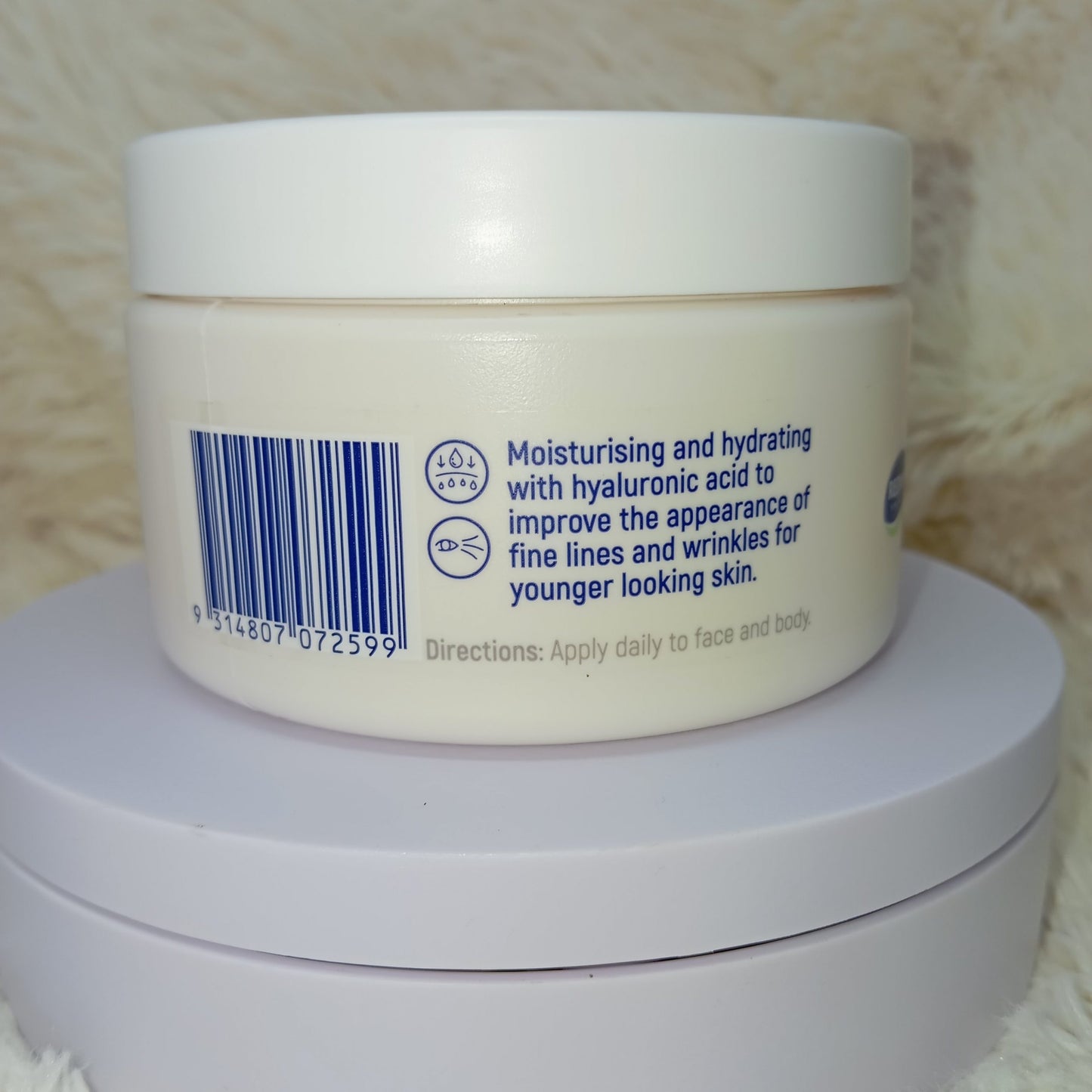 Redwin Hyaluronic Hydration Moisturiser 220g
