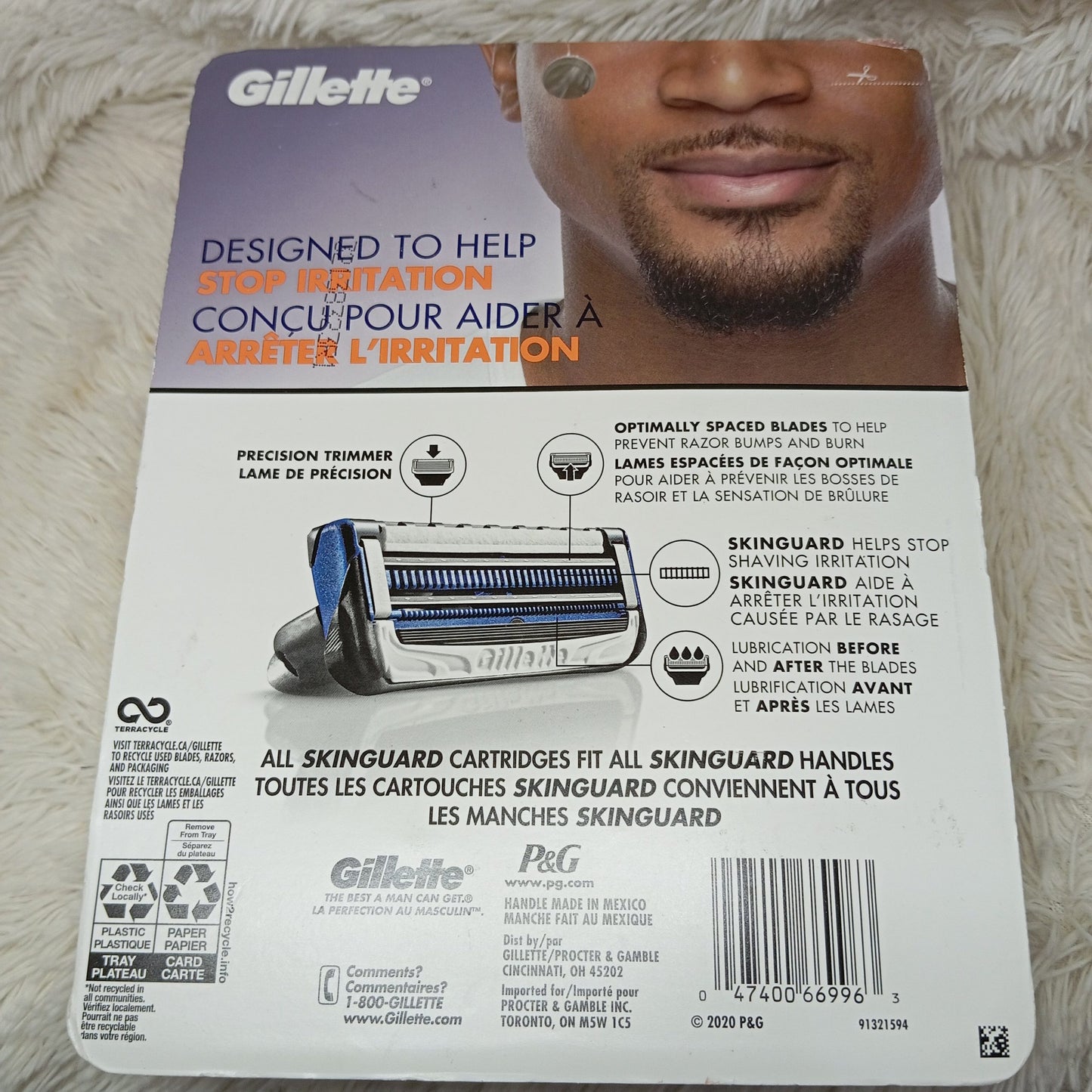 Gillette Skinguard Mens Razor, Includes 1 Handle, 7 Razor Blade Refills (packaging may vary)