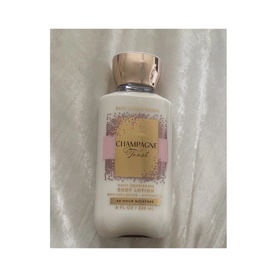 Bath & Body Works Champagne Toast Body Lotion 236ml