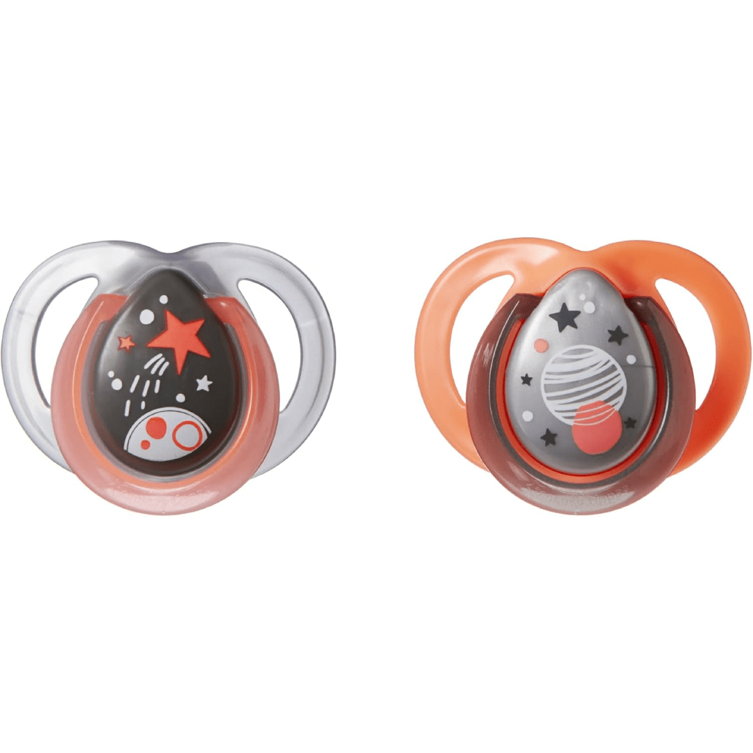 Tommee Tippee Night Time Glow in the Dark Soothers, 0-6m, 2 Pack
