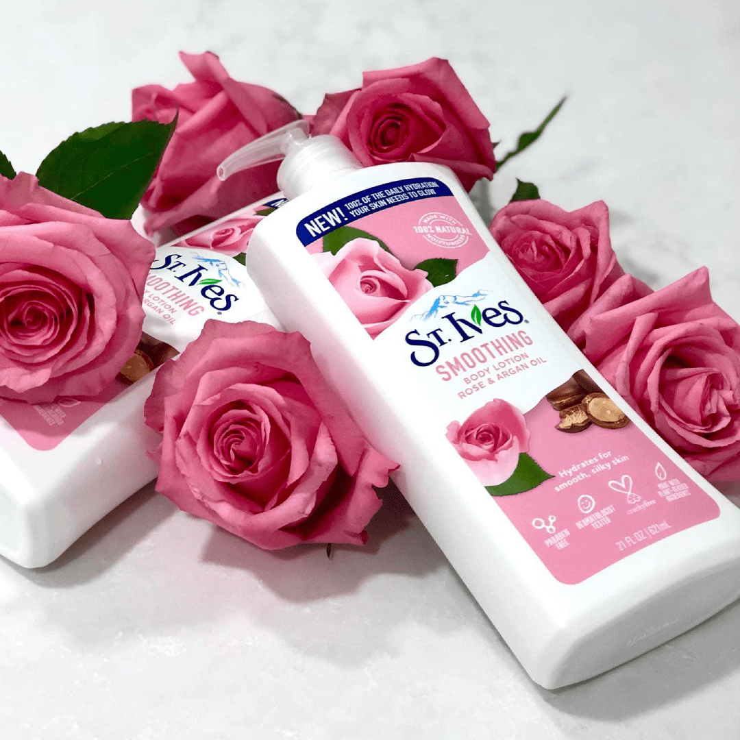 St. Ives Smoothing Rose & Argan Oil Body Lotion 621ml