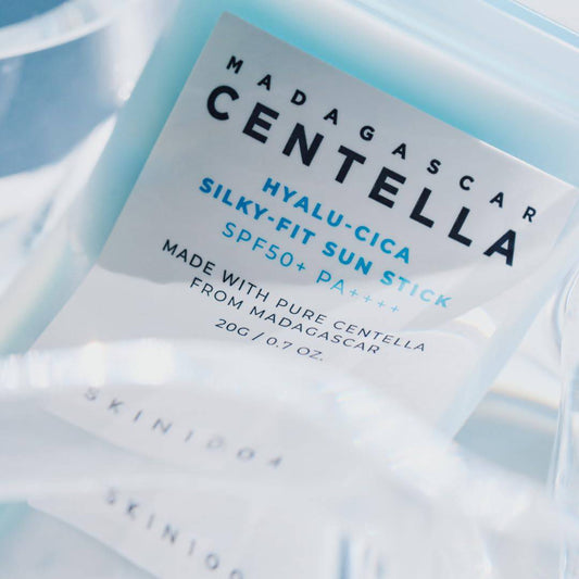 Skin1004 Madagascar Centella Hyalu Cica Silky Fit Sun Stick SPF50+ PA++++ (20g)