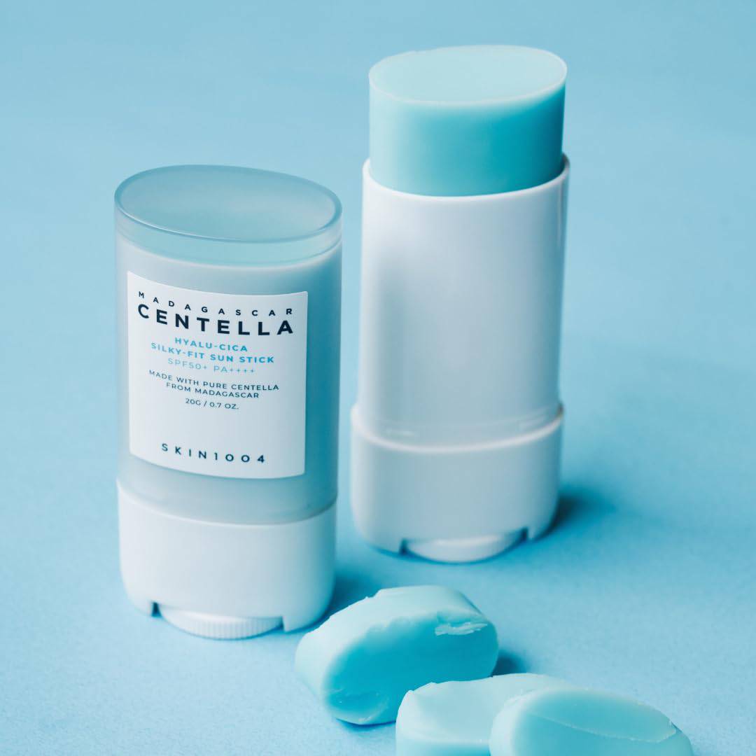 Skin1004 Madagascar Centella Hyalu Cica Silky Fit Sun Stick SPF50+ PA++++ (20g)