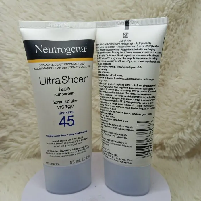 (Discounted Product ) Neutrogena Ultra Sheer Dry-Touch Sunscreen Lotion Broad Spectrum SPF 45, 88mL - Image 2