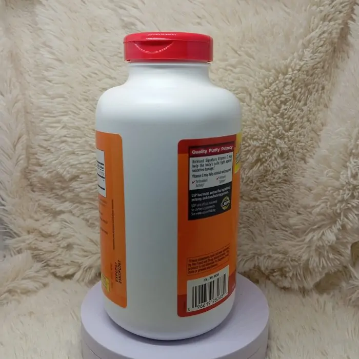 Kirkland Signature Vitamin C with Rose Hips - 500 Tablets - Image 3