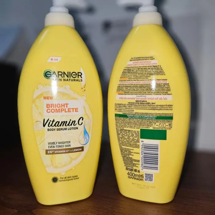 Garnier Skin Naturals Bright Complete Vitamin C Body Serum Lotion with UVA/UVB Filters 400ml - Image 2