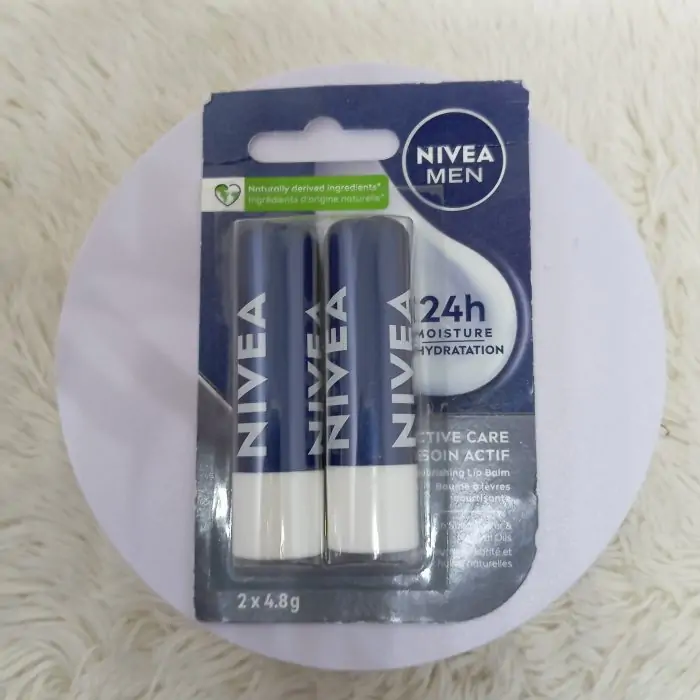 NIVEA MEN Active Care Lip Balm (2 x 4.8g) | Jojoba Oil & Shea Butter | 24-Hour Hydration for Dry Lips - Image 7