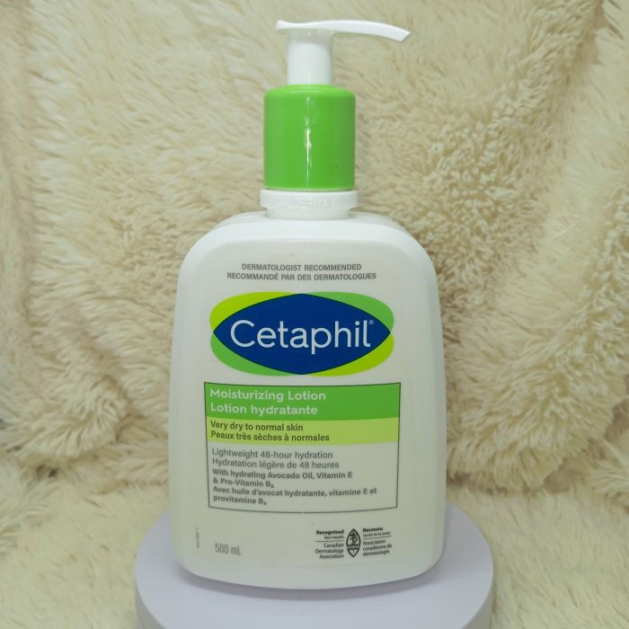 Cetaphil Moisturizing Lotion for Face & Body with Vitamin E  and Panthenol 500ml - Image 5