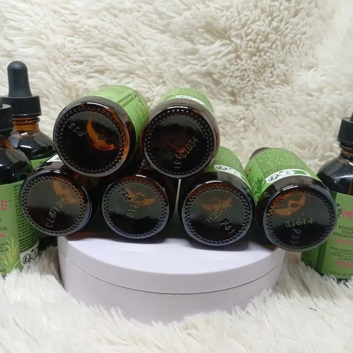 Mielle Organics Rosemary Mint Scalp & Hair Strengthening Oil 59ml (Packaging May Vary) - Image 11