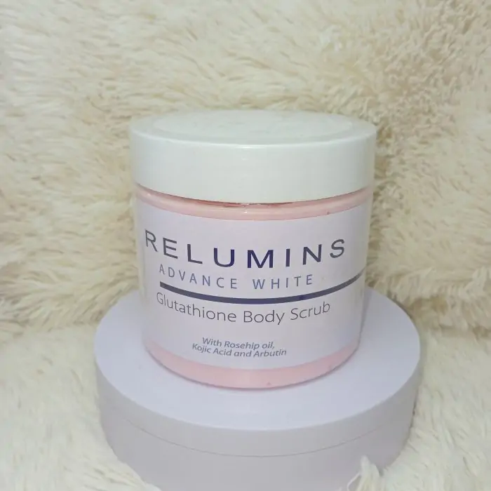 Relumins Premium Whitening Scrub 400ML - Intense Whitening & Exfoliation with Glutathione, Arbutin, Rosehip & Kojic Acid 400ml - Image 5