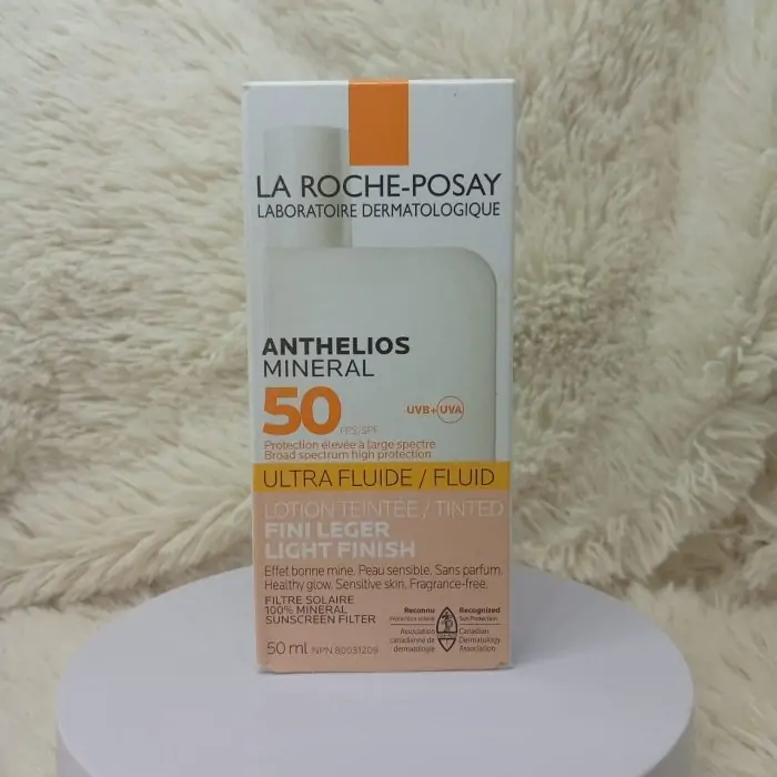 La Roche-Posay Anthelios Mineral Tinted Ultra Fluid SPF 50+ Facial Sunscreen 50ml - Image 8