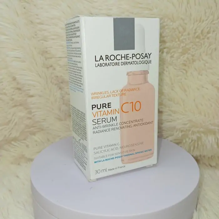 La Roche-Posay Pure 10% Vitamin C Serum For Face With Hyaluronic Acid & Salicylic Acid (Packaging May Vary) - Image 10