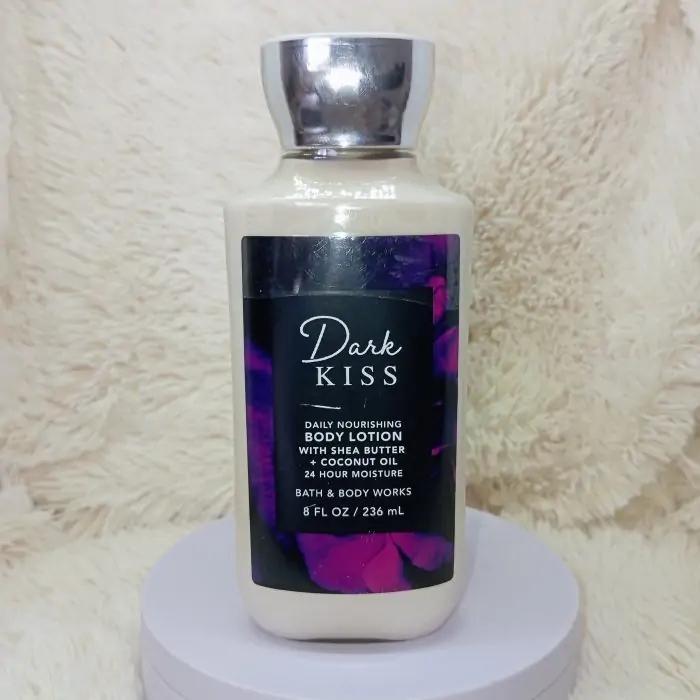 Bath And Body Works Dark Kiss Daily Nourishing Body Lotion 236 ml - Image 3
