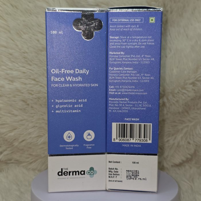 The Derma Co Oil-Free Daily Face Wash for Clear & Hydrated Skin 100ml - Image 4