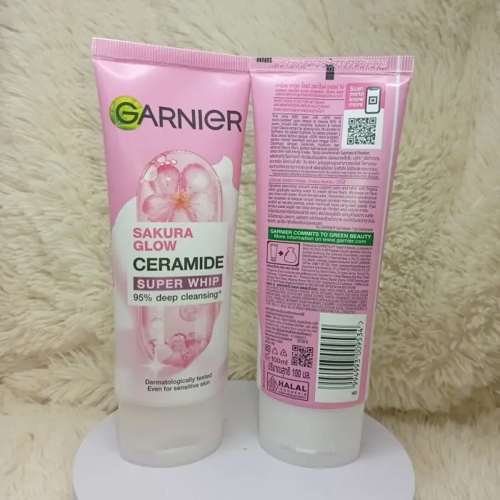 Garnier Sakura Glow Ceramide Super Whip 100ml (Packaging May Vary ) - Image 3