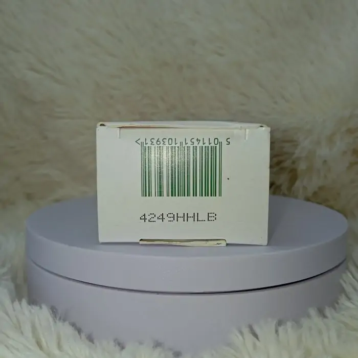 Simple Hydrating Light Moisturiser 125 ml - Image 7