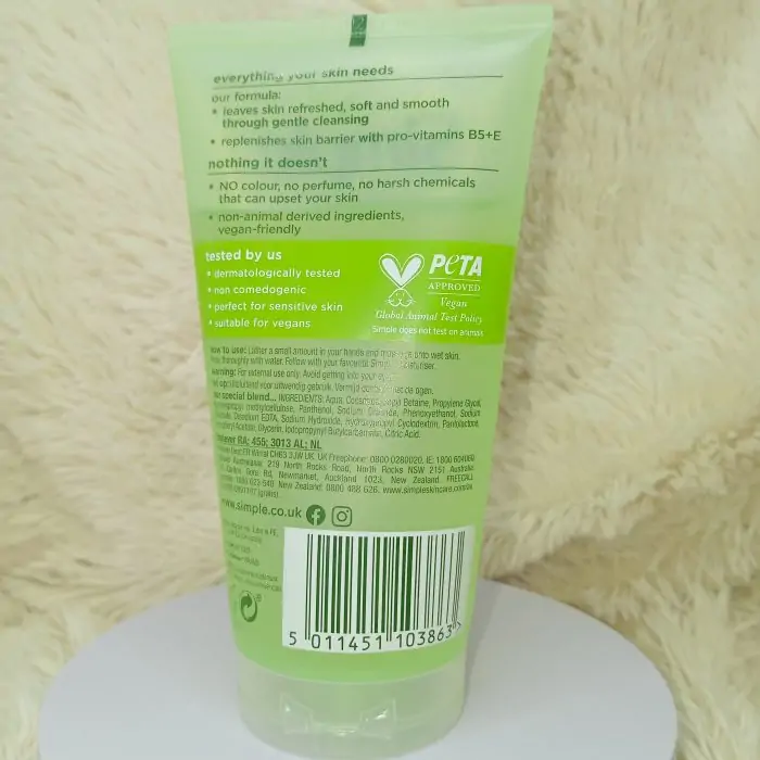 Simple Refreshing Facial Wash - 150ml - Image 5