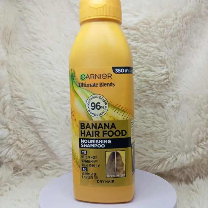 Garnier Ultimate Blends Banana Hair Food Nourishing Shampoo for Dry Hair, 350ml - Image 4
