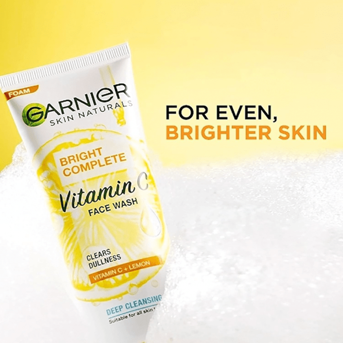Garnier Skin Naturals Bright Complete White Face Wash, 100g (Packaging May Vary ) - Image 2