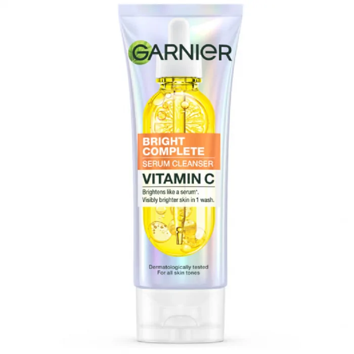 Garnier Bright Complete Vitamin C Serum Cleanser 100ml - Image 1