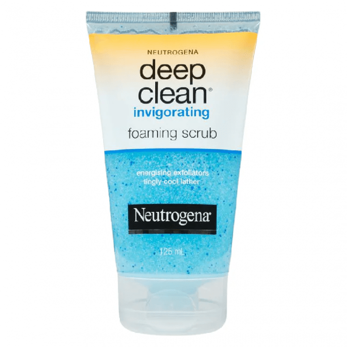 Neutrogena® Deep Clean Invigorating Foaming Scrub - 125ml