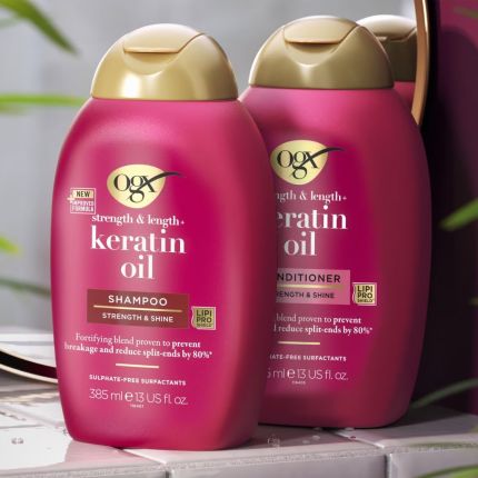 OGX Strength & Length + Keratin Oil Shampoo 385ml (4)